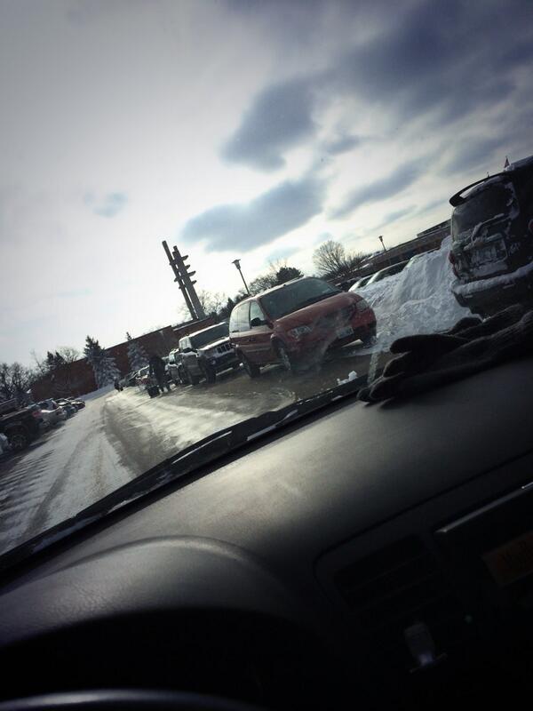 kyleekosty's tweet image. There's parallel parking at kvcc now.. #parkinghell #valetplease ?!