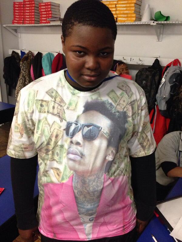 ArtBeezy's tweet photo. @DJBonics @wizkhalifa my 7th grade student Tymier reppin' to the fullest on dress down day. http://t.co/1RxAr4gEwK