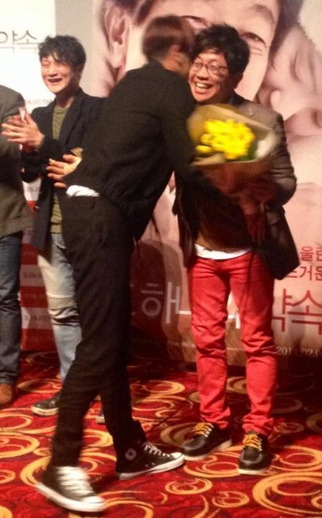 BdepMXICUAA6353.jpg:large