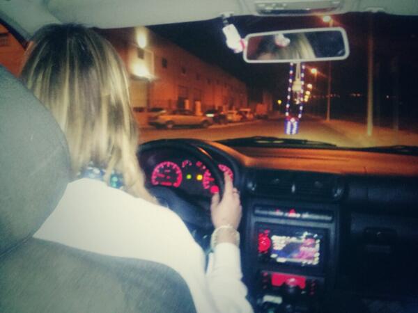 HeelennaV's tweet photo. Práctiques en la terelu, vamos tere!! @rober328 @TeresaViidal http://t.co/6mMKLW7O9c