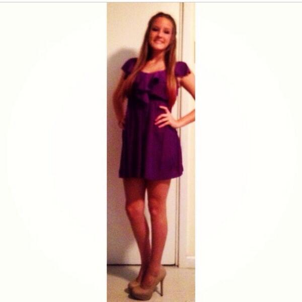 kaitlynthoee's tweet photo. “@BossDrunk: Quote this tweet with a dress or skirt pic 😏” ayy http://t.co/CQsAyUtndj