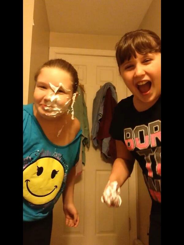 WeeklyEmily's tweet image. I love u @rydancer17