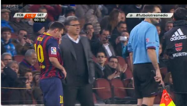 BilisCule's tweet photo. Se viene el deus del fútbol. http://t.co/vc206HOP9p