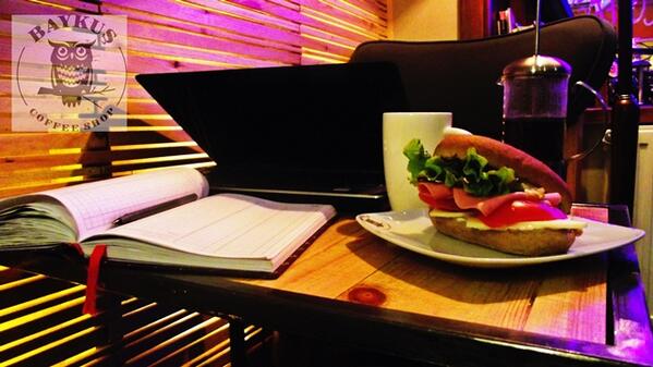 FİNAL HAFTASI finallerinze Baykuş'ta çalışmaya nedersinz.FİNAL MENÜSÜ.Filtre kahve+club sandviç 6TL 21:00-24:00 arası