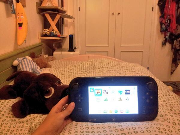 DSilentwhispers's tweet photo. Jugando a la wii U like a boss. Gracias a mi querido novio por hacer que esto sea posible @m_dickstroyers. #camapower http://t.co/tPLMOknq4X