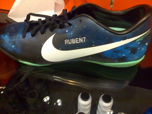 RubenNathanael's tweet image. My Mercurial Galaxy !! #explosivespeed @nikefootball