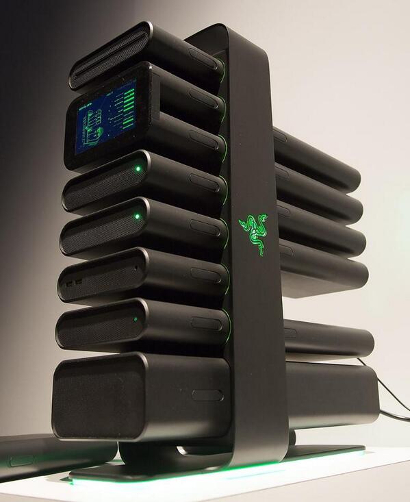 Microsoft's tweet image. Introducing Christine, a futuristic modular PC concept from @Razer at #CES2014: msft.it/6018dQc8