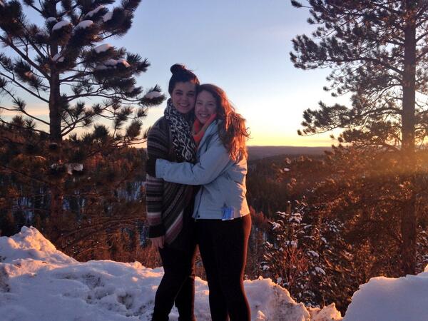 abbyj338's tweet photo. Dat fresh young pow pow today #thehills #takeit @molly_billion http://t.co/vmU2PQpFfy