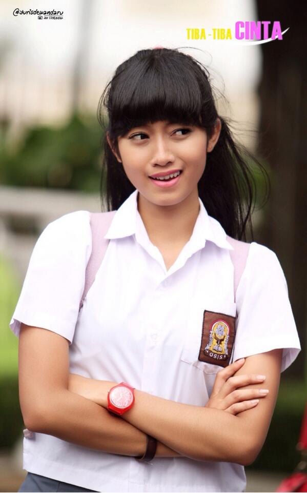 nfpromptl's tweet photo. wiihh.. blm dpt chemistry di poni nih RT @yurisdewandaru: Lirikannya Abel.. :) @priyankamelodia #TibaTibaCinta http://t.co/qzTN0DkQ1j