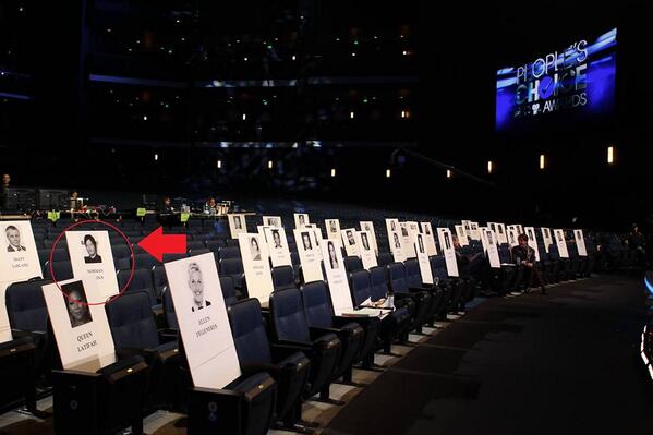 TWDPeruFans's tweet photo. #PeoplesChoiceAwards http://t.co/d79oSWeQ34