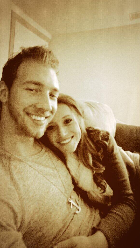 CoraDiller's tweet photo. I'm a lucky girl. =) #smile #loveit #mybabe http://t.co/L3ZctSIVcN