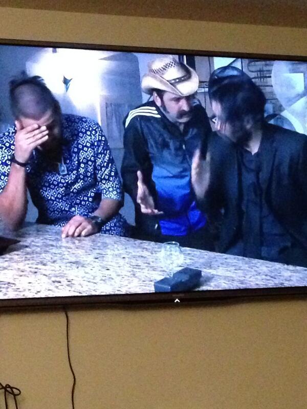 m10L's tweet photo. Jaja el cabito en el señor de los cielos 👏👏👏 @RobinsonDiazU http://t.co/ihYEfawr9k