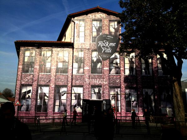 TruzziMilano's tweet photo. @Pitti_Immagine Truzzi Milano http://t.co/sNnJv94cCx