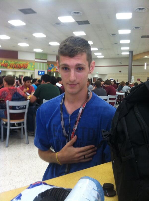 Ashlin_AAA's tweet photo. Chris http://t.co/nYLPRQ0LSG