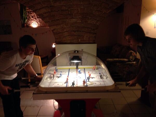 RBluums's tweet image. Spēlītes!