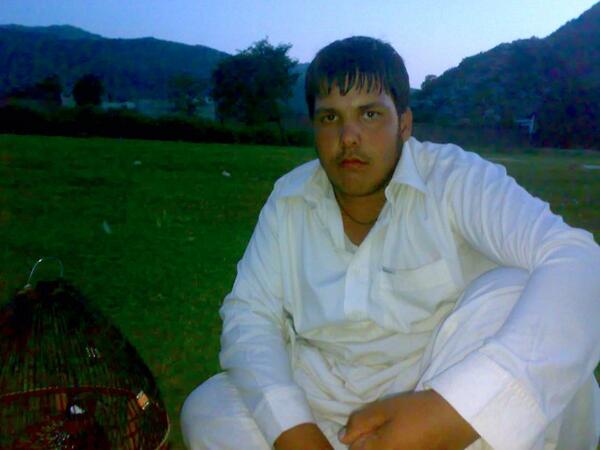 AleemMaqbool's tweet photo. Aitzaz, whose friends saw him sacrifice his life to stop a suicide bomber reaching his school in Hangu, Pakistan http://t.co/qa7ahTwpGo