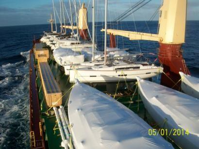 Soreidom's tweet photo. After the storm quite sea
Good seamanship captain
We wait for you in Guadeloupe http://t.co/efRgw5sIb5