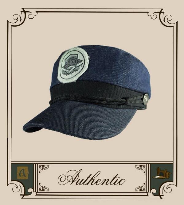 #SchitzoAuthentic "PLASMA" 
IDR 179.000 
08569891188 (name,address,code)