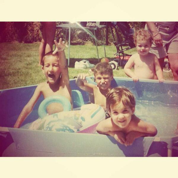mirenblazquez's tweet photo. Recuerdos ♡ @murillo_ainhoa @iokin17 http://t.co/9zL1tMltlU