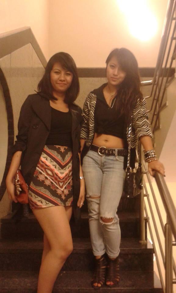 _Nimmi_'s tweet image. This one's from last evenin with my bestie @Langtomboong . #Moshfest at #TheHummingTree