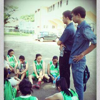 Bagian marah marah haha <a href="/adhisulandani/">Adhi Sulandani P.</a> <a href="/BerlianaMrena/">piw piw</a> @Elsa_desandra  @Tiyas_Anggita