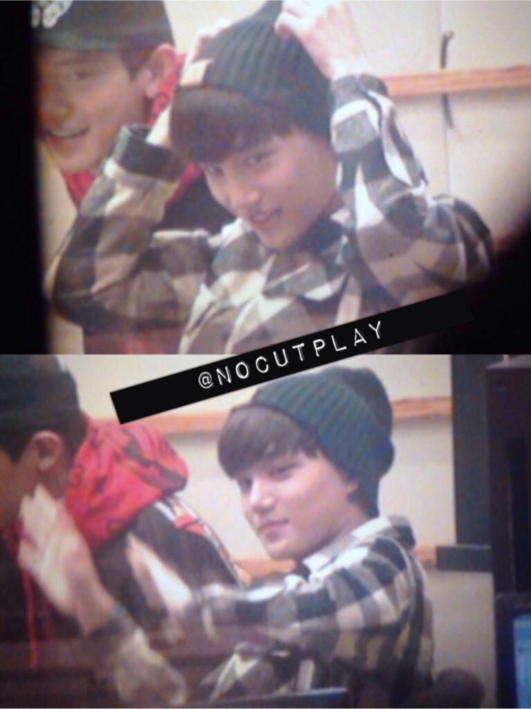 BdjGoliCEAEJVmW.jpg:large