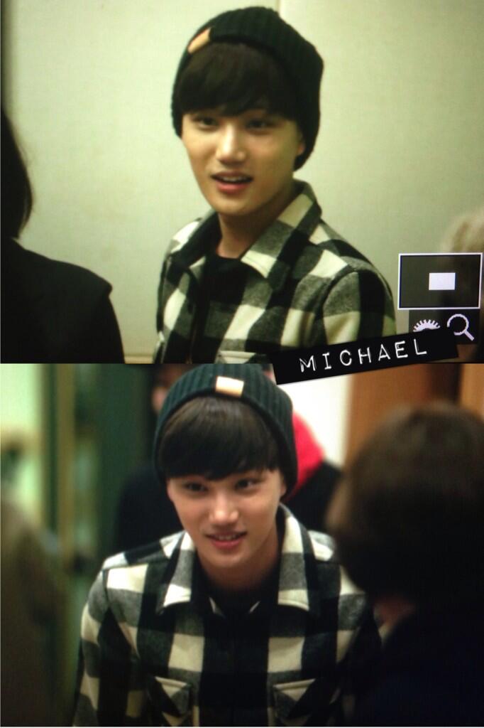 BdjN0IuCYAALtsJ.jpg:large