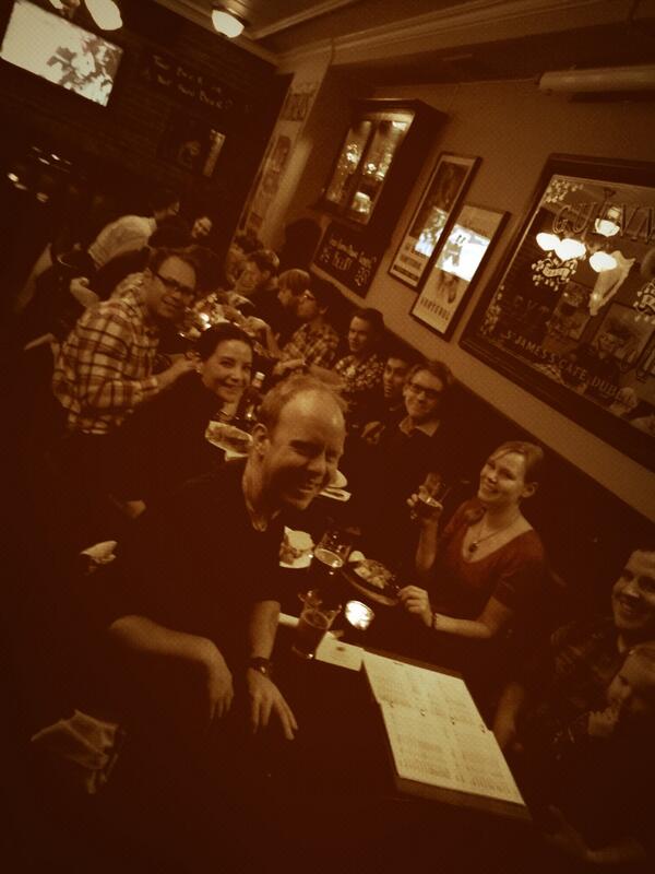 comoyocom's tweet image. After-work with Comoyo/@TelenorDigital at Amundsen!