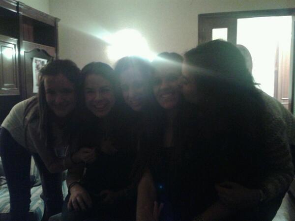 beaguti93's tweet photo. Hoy toca ozoneeeeeeeeee @crisibar @leyreruiz03  @eledieguez ... http://t.co/97mNJZRLXI