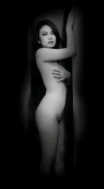 restypratiwi06's tweet photo. I love nude :* http://t.co/NGdn3AYUNP