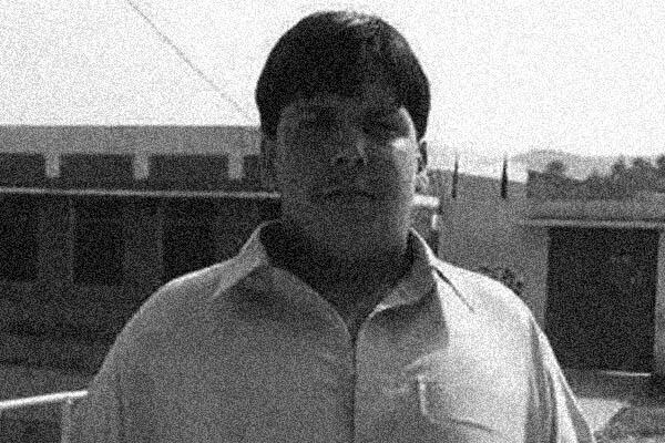 kdastgirkhan's tweet photo. Essential >@ejazhaider's "Aitzaz Hasan and the Bomber"
http://t.co/Q1nFuIIg8F http://t.co/zdqUgQMD70