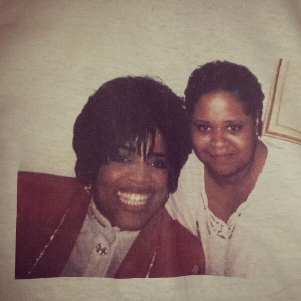 datnerdchick's tweet image. Me &amp;amp; my favorite singer on the planet a loonngggg time ago @vickiewinans. #tbt #loveher #sosweet #andfunny