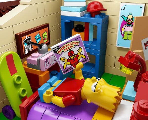 WIRED's tweet photo. Lego's forthcoming "Simpsons" set looks amazing http://t.co/VzjyG1mMSs http://t.co/qhr1WwfLIU