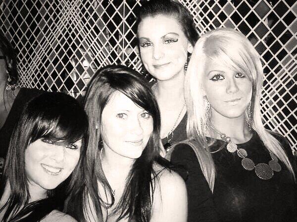 kimbo252's tweet photo. #throwbackthursday@Missxchelle @RUnderwoood23 http://t.co/aRUl2GtvCY