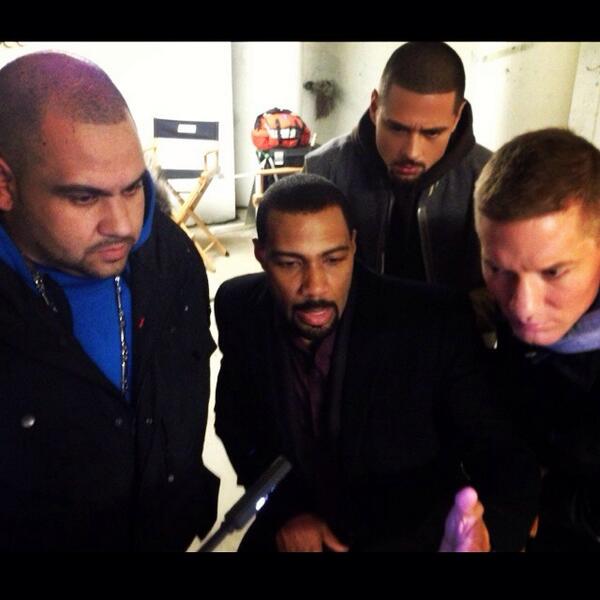 JR8Ramirez's tweet photo. π Our #1 Interacting n Sharing Ideas #NoEgos #TheirCraft'sElevatingmine #Power #Starz #DaBeautifulGrind #Blessed π http://t.co/TwwTklGSVw