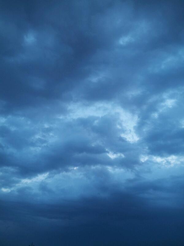 adsffff tweet picture