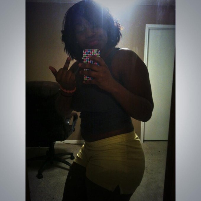 Watch ❤️'s leaked NSFW photo on TwXstars