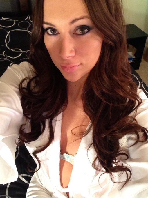 Doing custom vids tonight! http://t.co/cb8BpzRWdL