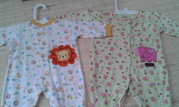 garagetwitsale's tweet image. Sleepsuit carters lion 0-3m , elephant 3-6m 45rb/pc. #prewashed