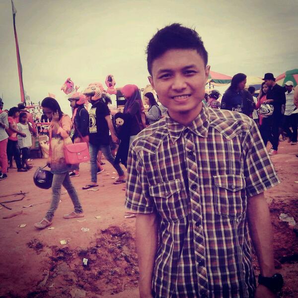 LamLimLum's tweet photo. http://t.co/rzlmNBoiPL