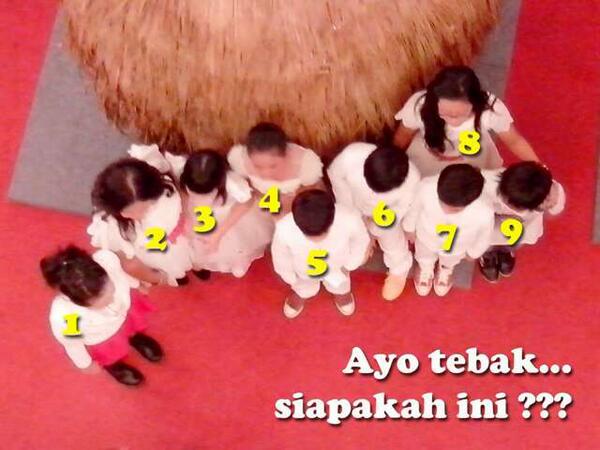 DARRactions's tweet photo. RT @SopranosLoverss: kalian @DARRactions ? bisa dong tebak foto ini ? :) cc @DiAtasRata2 http://t.co/3LHwozZNeJ