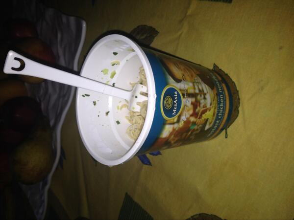 UA_power's tweet photo. Iam so sorry @cuerdarosa but soon I will eat all your noodles!!! Hehehe:)) http://t.co/8WtXwNyy0E