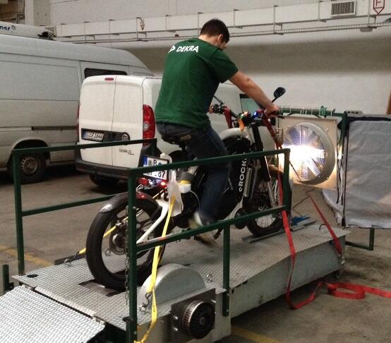 eROCKIT test-stand customized by @DEKRA_Automobil