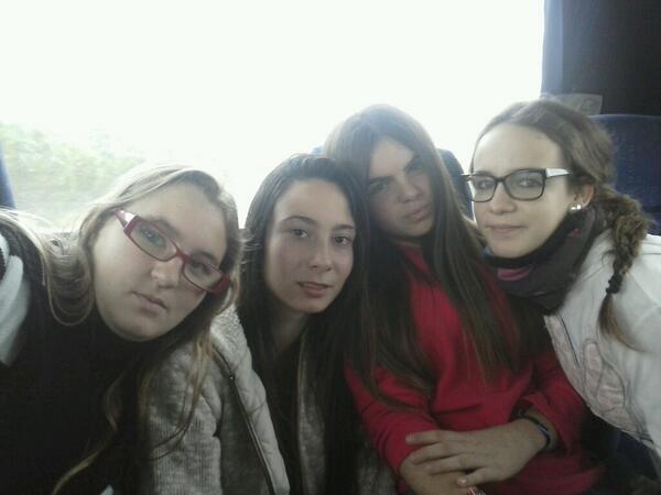 Xxiodominguez's tweet image. Pa' Huelva con @Esmoal11 @95_bonares #lapollo :)