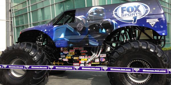 FS1's tweet photo. It's 1,500 horsepower of brute dirt-jumping force. Check out the Cleatus @MonsterJam Truck » http://t.co/qWUh1uw8tm http://t.co/5Sl4dTyc3q