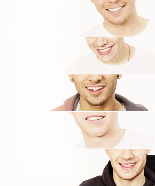 Niall_HarryCol's tweet photo. #ExaDorectioners #ExaDirectioners http://t.co/lgzV7G6KnZ