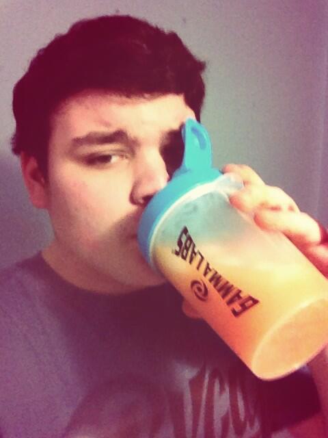 Methodz's tweet image. I'm giving away five sample packs of GFUEL. Must RT and follow @GFuelEnergy for a chance to win!