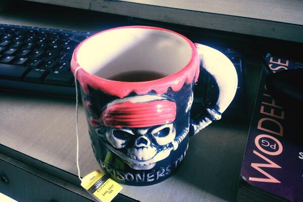 holy_photon's tweet image. Hour 1 of #CodeOrDie. Just setting up, gaining momentum, sipping a fresh pot of Earl Grey in my lovely pirate mug.