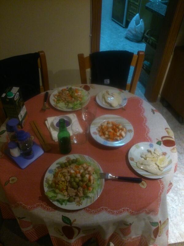JoseeCata's tweet photo. Con el.cocinilla @20Sergio20 http://t.co/In8zVyRgkL