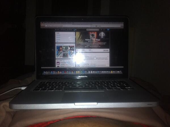 MallorcaMag's tweet photo. It's 4am in samui and I'm up promoting whilst everyone is knocking zzzz out! #notcool #buzzingforsummer http://t.co/ZzKAs2b7Hg
